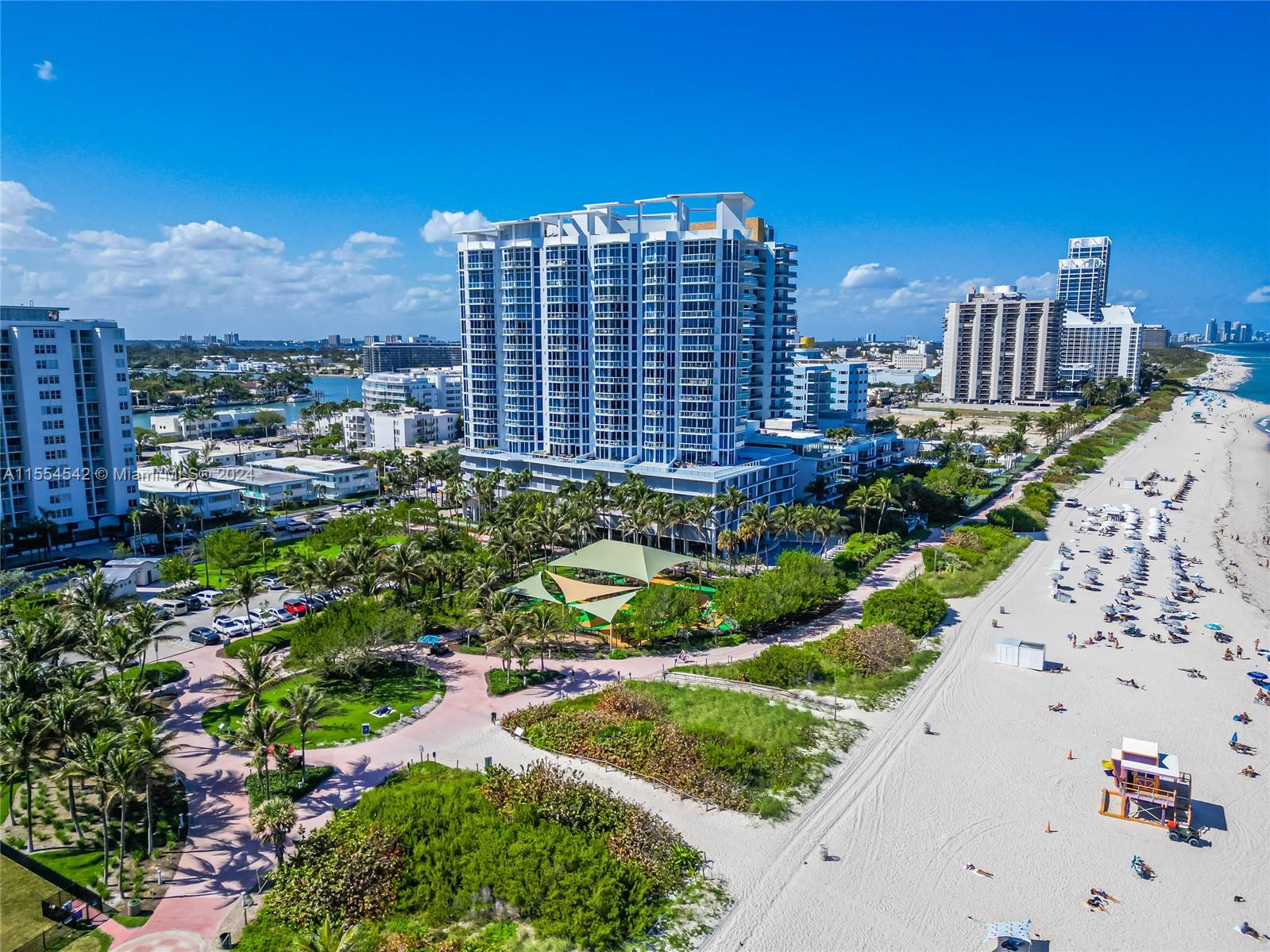 6515 Collins Ave 708, Miami Beach, Florida 33141, 2 Bedrooms Bedrooms, ,2 BathroomsBathrooms,Residentiallease,For Rent,6515 Collins Ave 708,A11554542