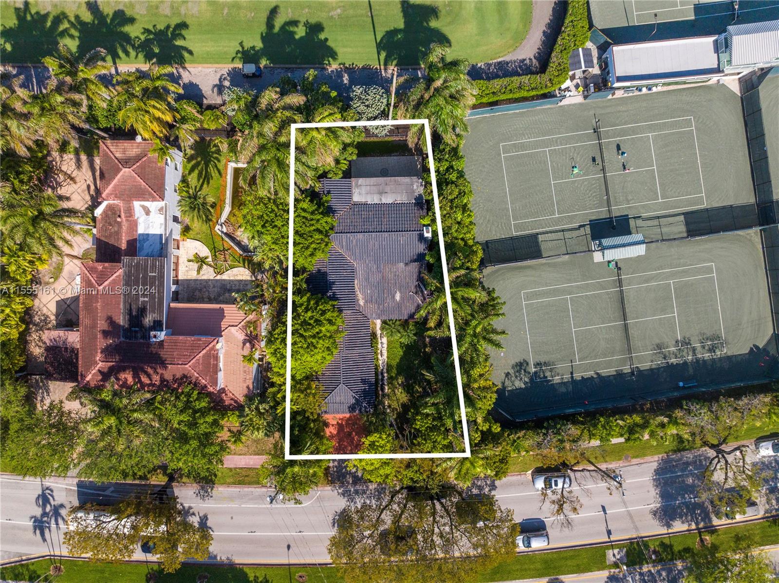 5757 Alton Rd, Miami Beach, Florida 33140, 5 Bedrooms Bedrooms, ,5 BathroomsBathrooms,Residential,For Sale,5757 Alton Rd,A11555161