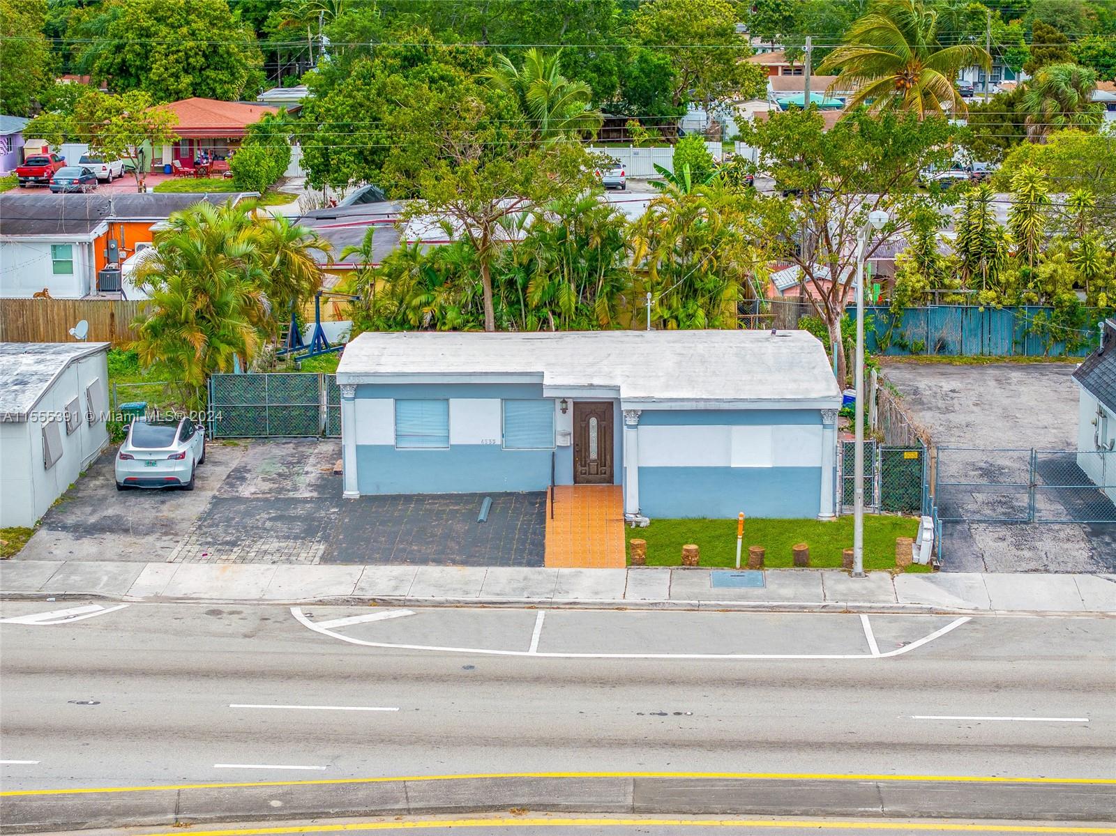6335 Pembroke Rd, Hollywood, Florida 33023, ,Commercialsale,For Sale,6335 Pembroke Rd,A11555391