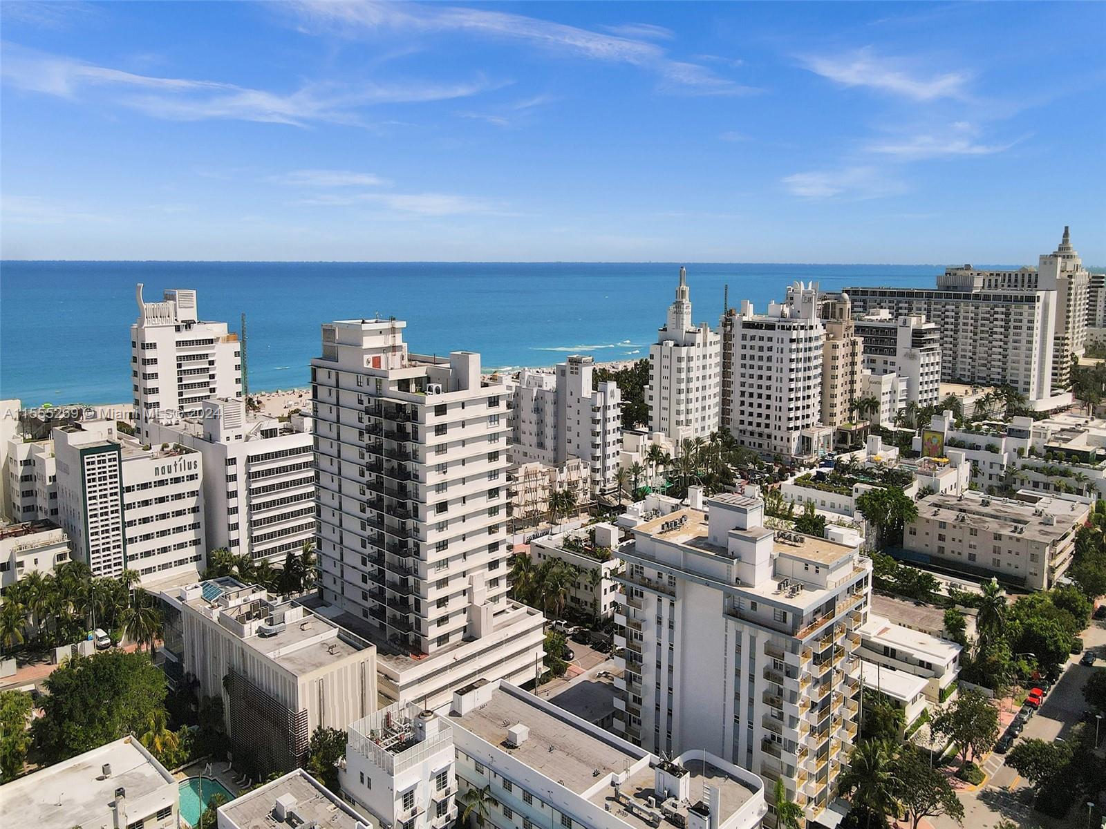 1800 Collins Ave 7B, Miami Beach, Florida 33139, 1 Bedroom Bedrooms, ,1 BathroomBathrooms,Residential,For Sale,1800 Collins Ave 7B,A11555269