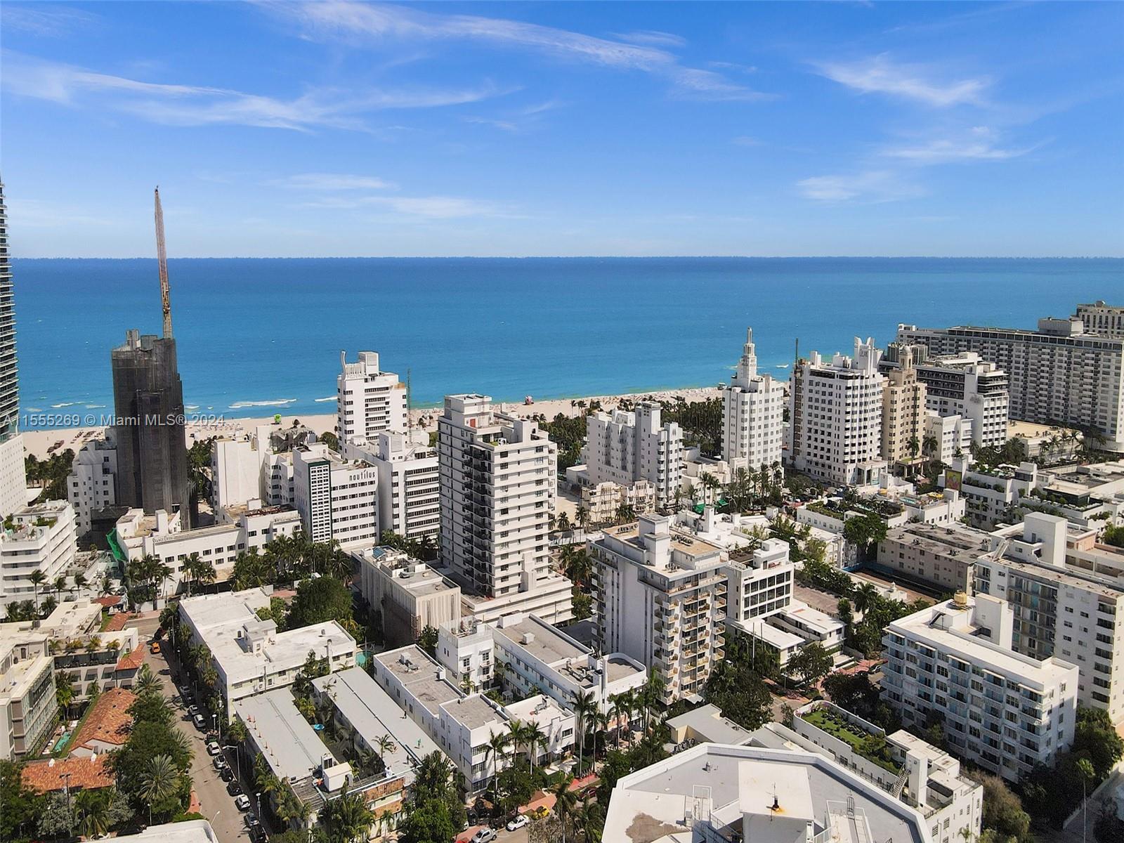 1800 Collins Ave 7B, Miami Beach, Florida 33139, 1 Bedroom Bedrooms, ,1 BathroomBathrooms,Residential,For Sale,1800 Collins Ave 7B,A11555269