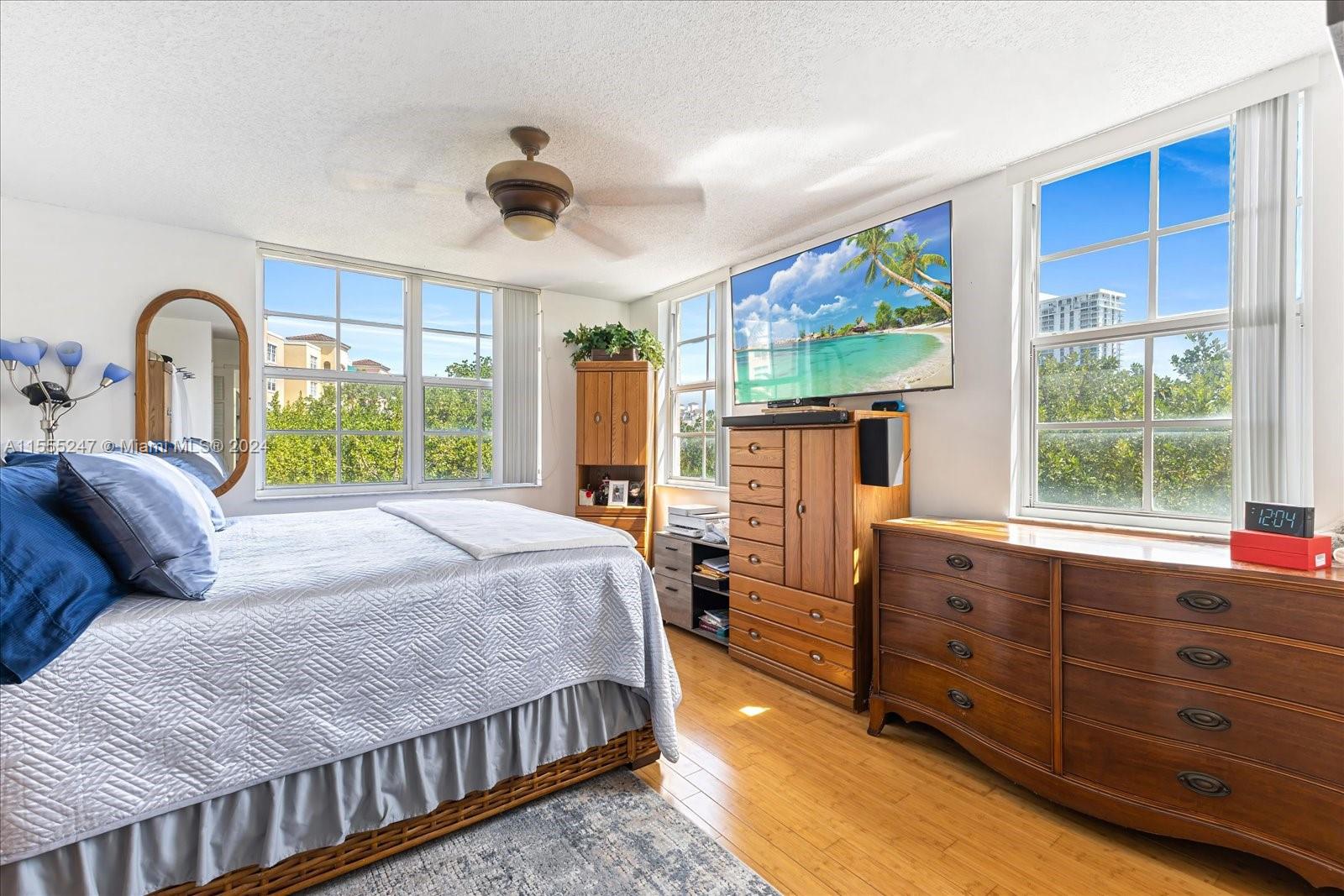 19701 E Country Club Dr 5308, Aventura, Florida 33180, 3 Bedrooms Bedrooms, ,2 BathroomsBathrooms,Residential,For Sale,19701 E Country Club Dr 5308,A11555247