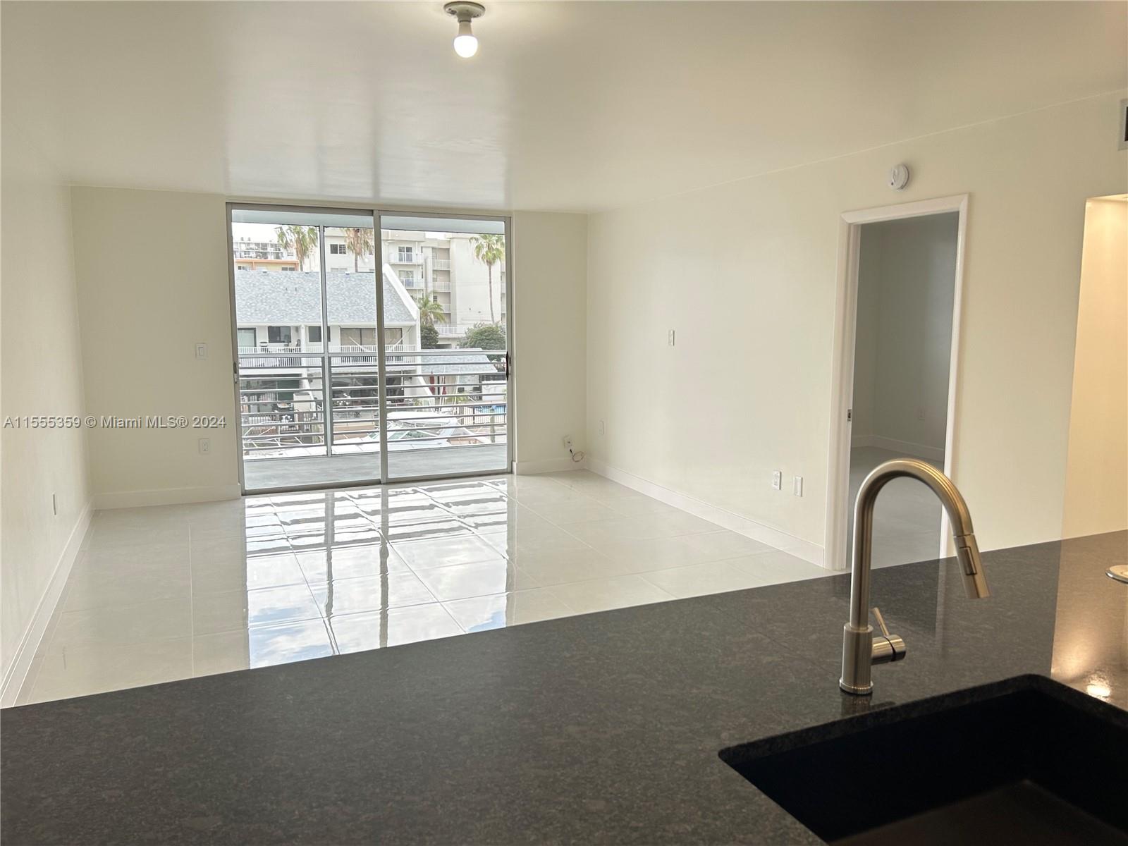 3550 NE 169th St 304, North Miami Beach, Florida 33160, 1 Bedroom Bedrooms, ,1 BathroomBathrooms,Residential,For Sale,3550 NE 169th St 304,A11555359