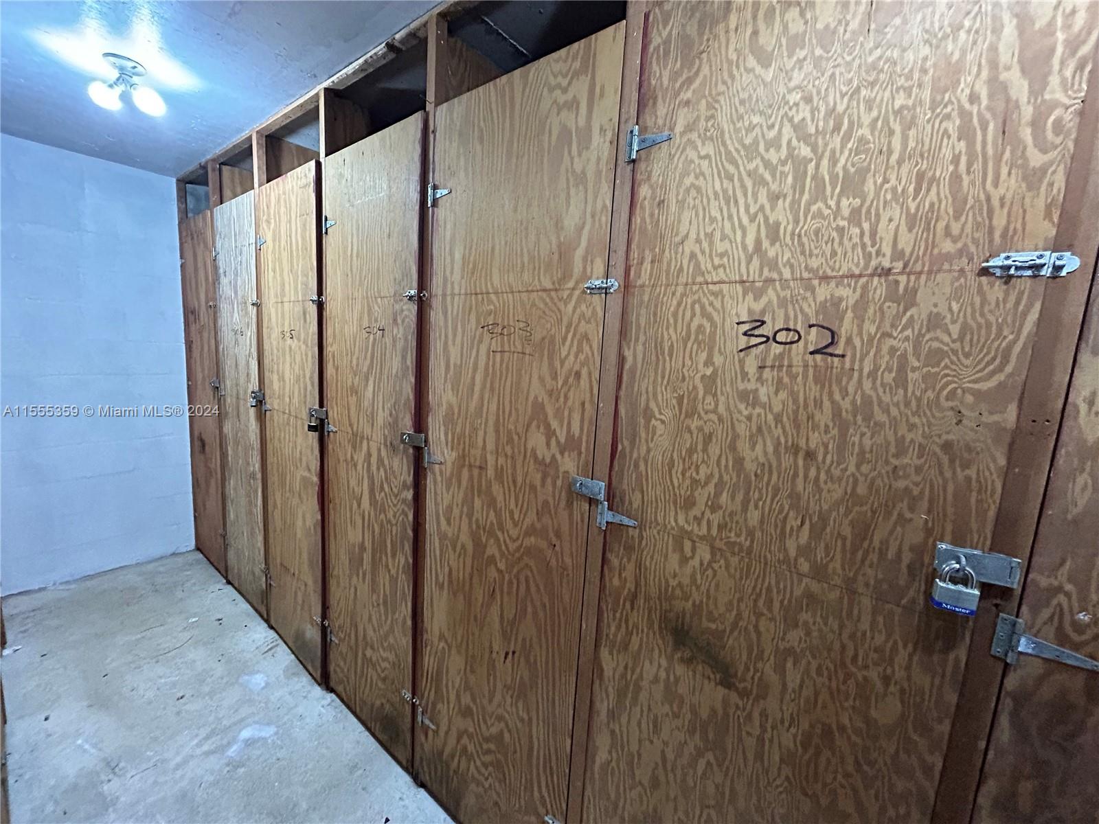 3550 NE 169th St 304, North Miami Beach, Florida 33160, 1 Bedroom Bedrooms, ,1 BathroomBathrooms,Residential,For Sale,3550 NE 169th St 304,A11555359