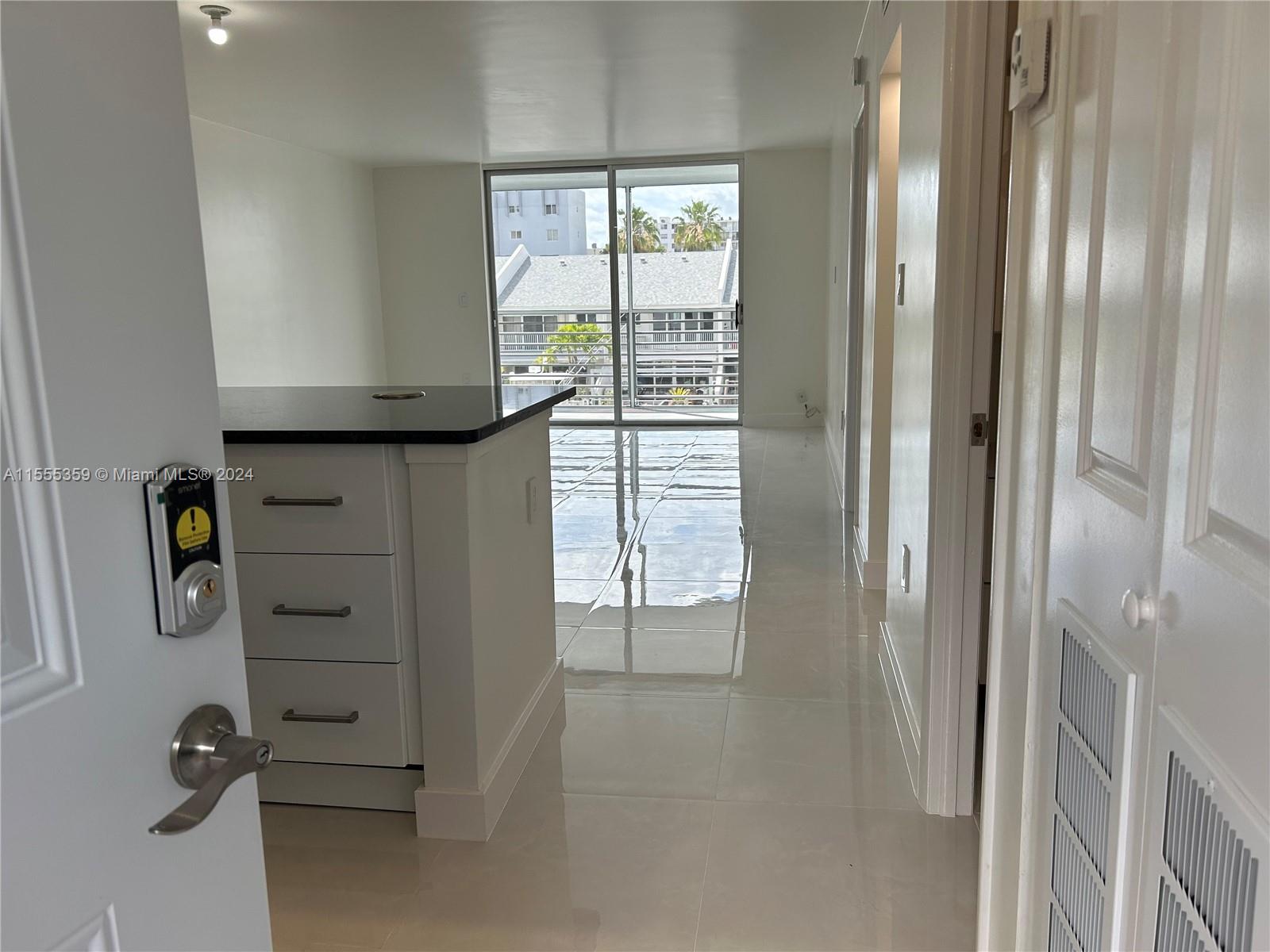 3550 NE 169th St 304, North Miami Beach, Florida 33160, 1 Bedroom Bedrooms, ,1 BathroomBathrooms,Residential,For Sale,3550 NE 169th St 304,A11555359