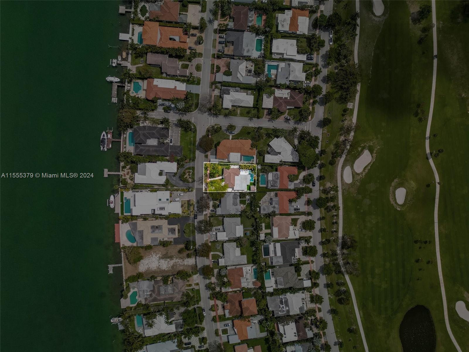 720 N Shore Dr, Miami Beach, Florida 33141, 4 Bedrooms Bedrooms, ,4 BathroomsBathrooms,Residential,For Sale,720 N Shore Dr,A11555379