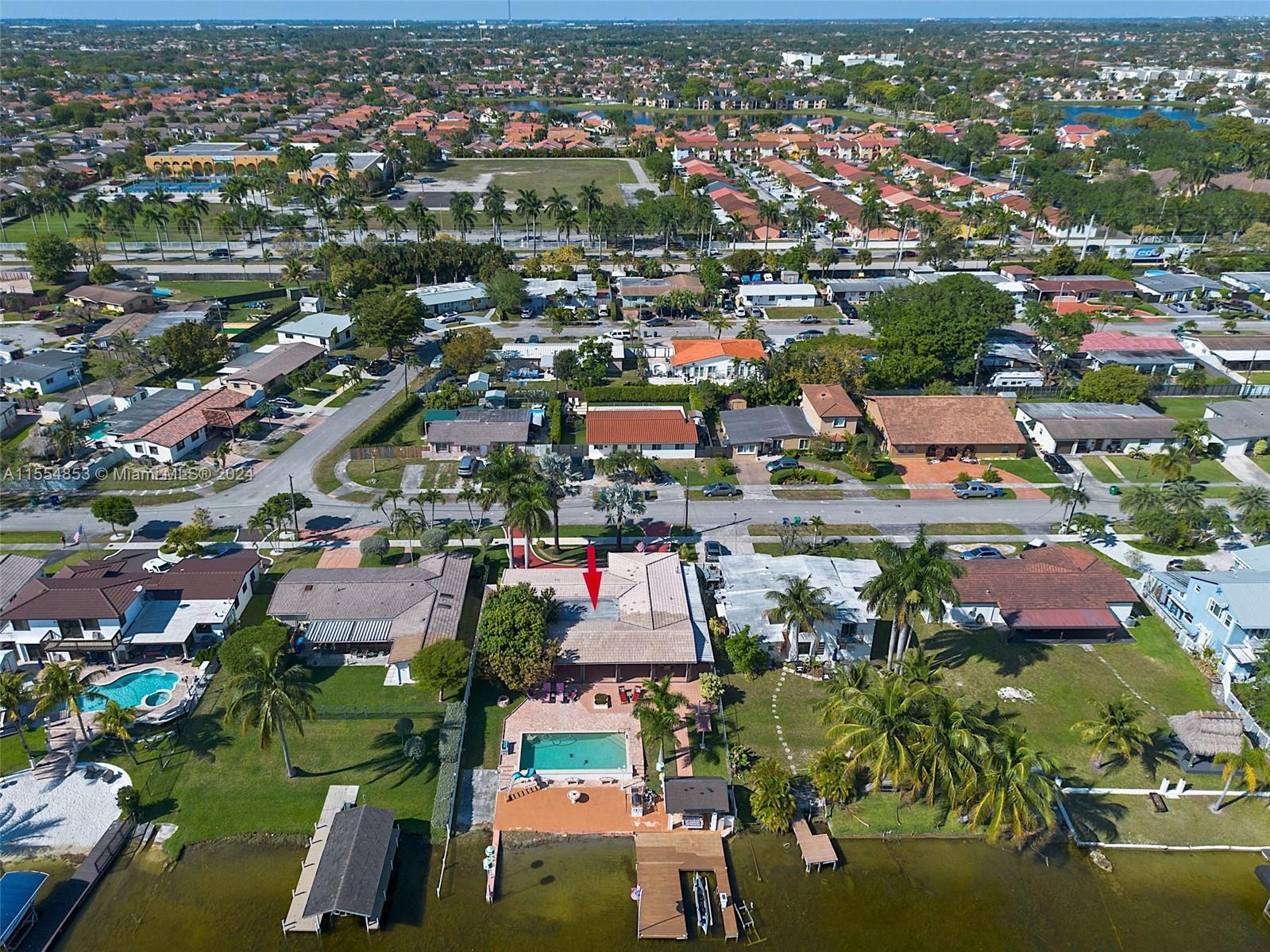 8320 NW 185th St, Hialeah, Florida 33015, 3 Bedrooms Bedrooms, ,2 BathroomsBathrooms,Residential,For Sale,8320 NW 185th St,A11554853