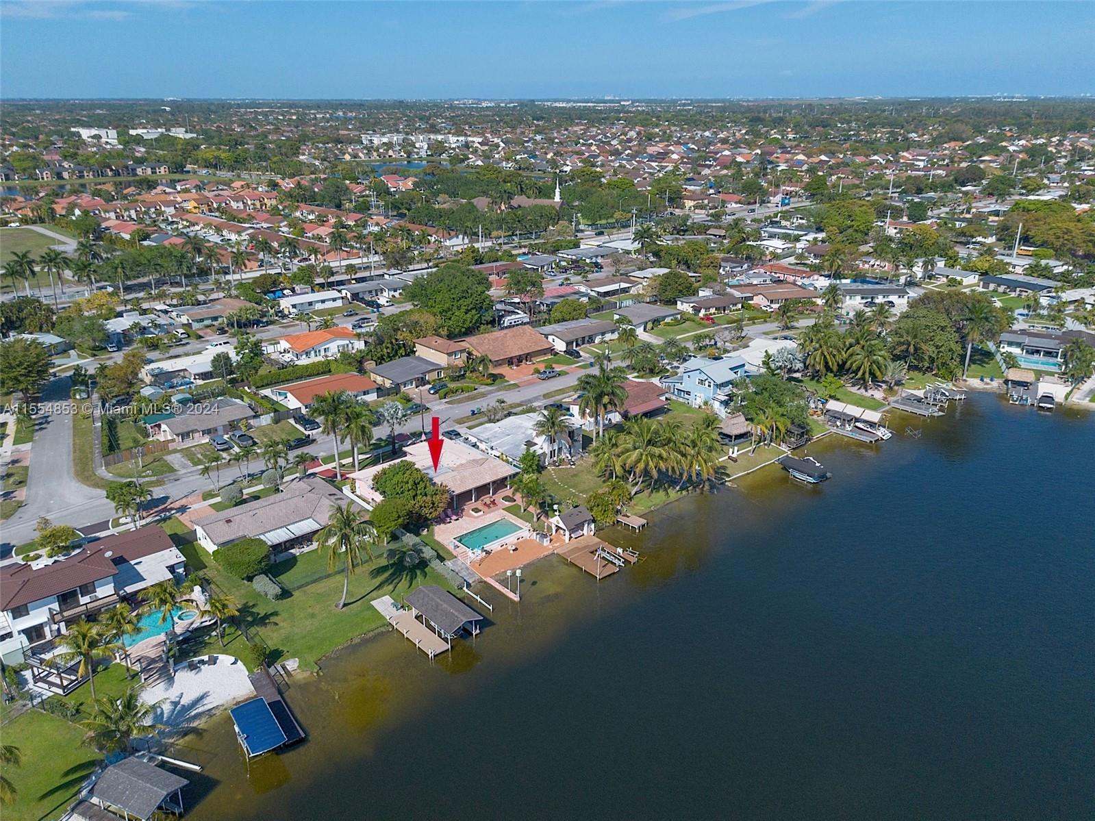 8320 NW 185th St, Hialeah, Florida 33015, 3 Bedrooms Bedrooms, ,2 BathroomsBathrooms,Residential,For Sale,8320 NW 185th St,A11554853