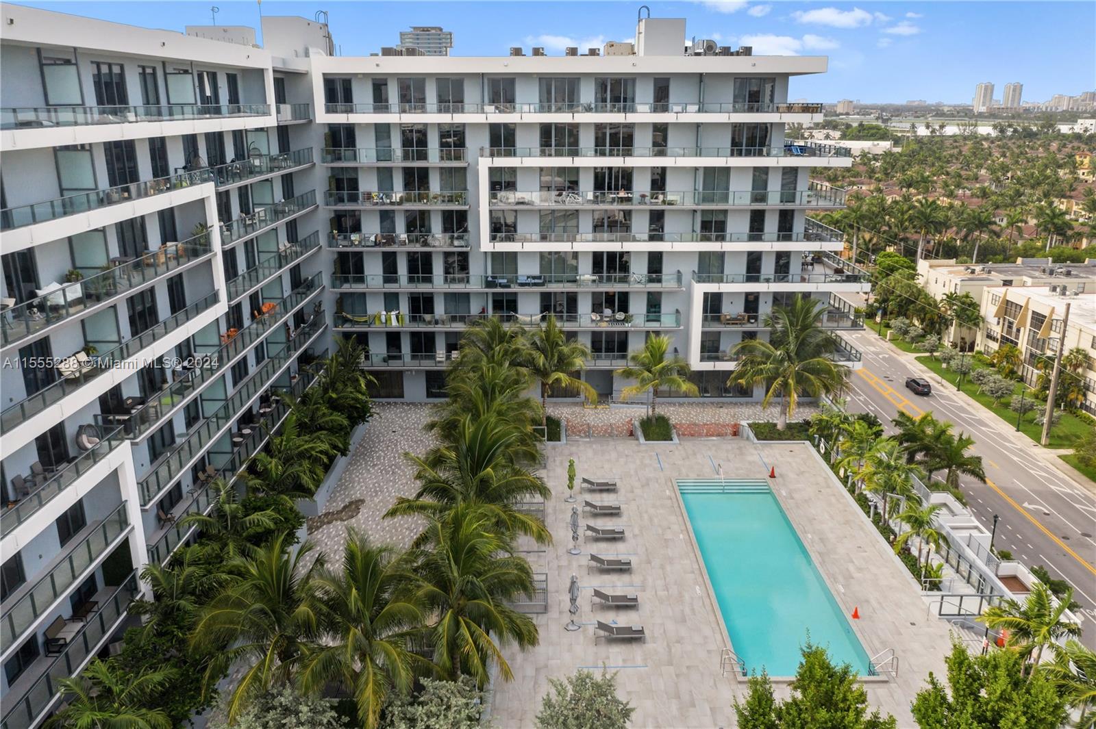 2960 NE 207TH ST 711, Aventura, Florida 33180, 2 Bedrooms Bedrooms, ,2 BathroomsBathrooms,Residential,For Sale,2960 NE 207TH ST 711,A11555288