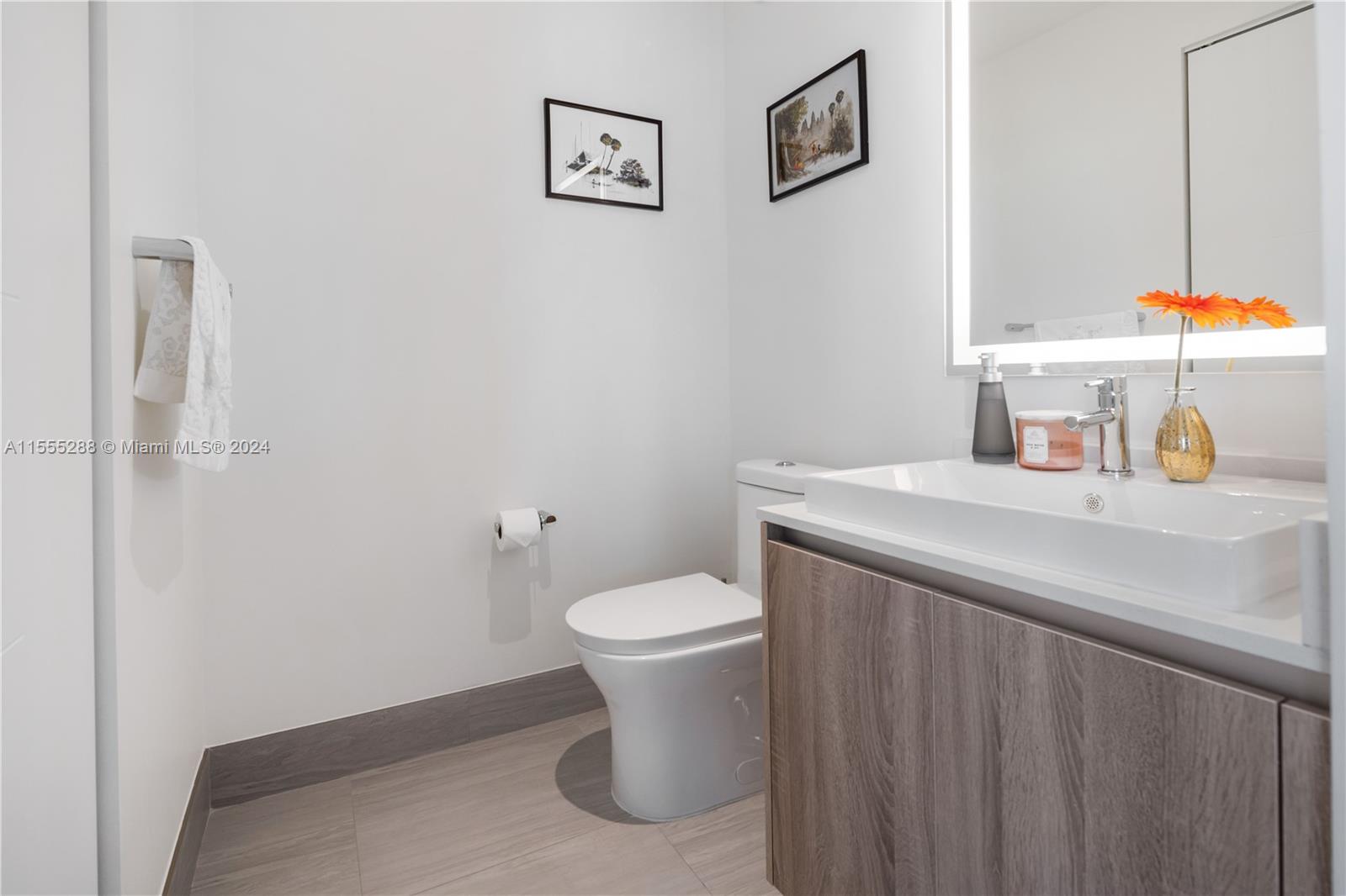 2960 NE 207TH ST 711, Aventura, Florida 33180, 2 Bedrooms Bedrooms, ,2 BathroomsBathrooms,Residential,For Sale,2960 NE 207TH ST 711,A11555288