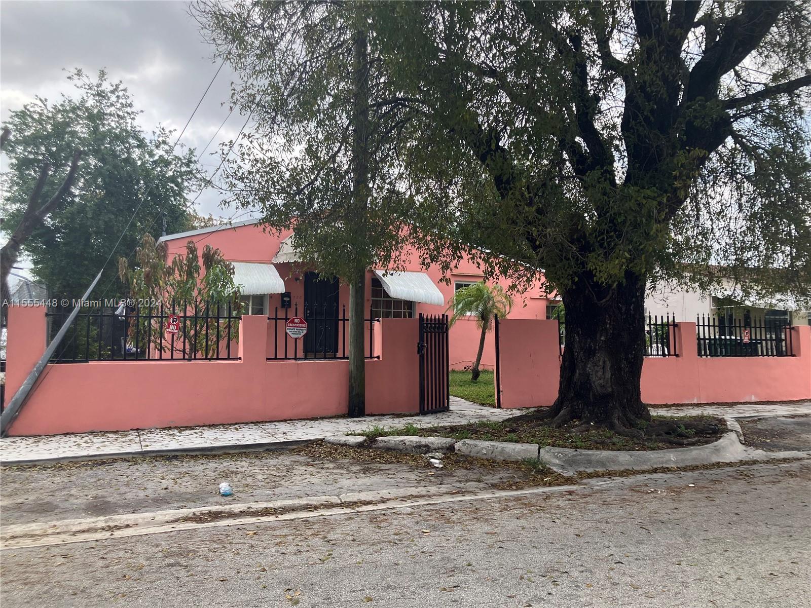 728 NW 55th St, Miami, Florida 33127, 3 Bedrooms Bedrooms, ,2 BathroomsBathrooms,Residential,For Sale,728 NW 55th St,A11555448