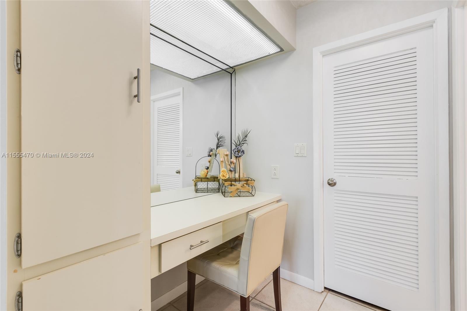 2500 PARKVIEW DRIVE 1019, Hallandale Beach, Florida 33009, 2 Bedrooms Bedrooms, ,2 BathroomsBathrooms,Residential,For Sale,2500 PARKVIEW DRIVE 1019,A11555470
