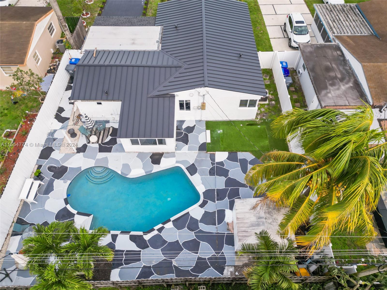 6610 Cody St, Hollywood, Florida 33024, 4 Bedrooms Bedrooms, ,2 BathroomsBathrooms,Residential,For Sale,6610 Cody St,A11554774