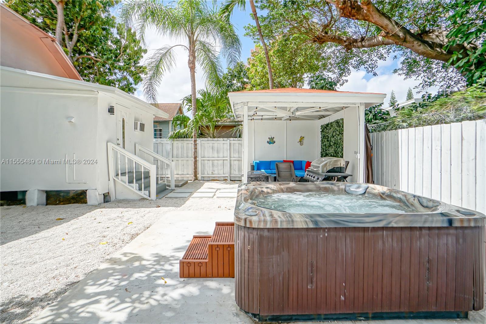 473 NE 61st St, Miami, Florida 33137, 5 Bedrooms Bedrooms, ,2 BathroomsBathrooms,Residential,For Sale,473 NE 61st St,A11555489