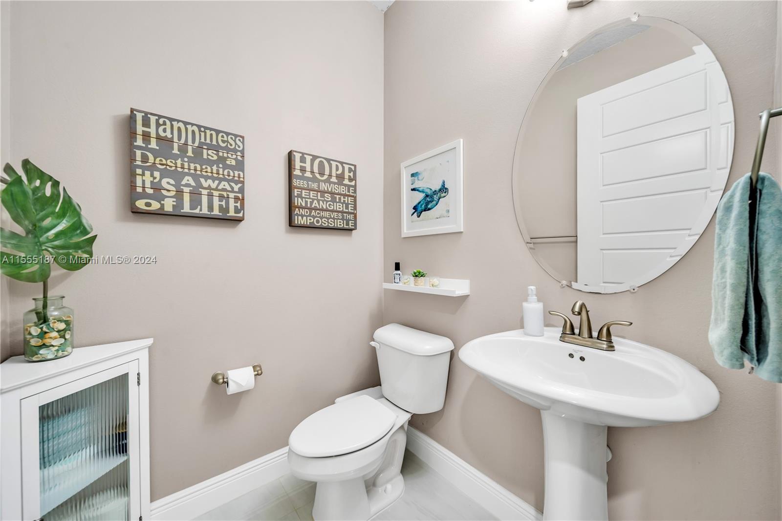 Listing Photo 17