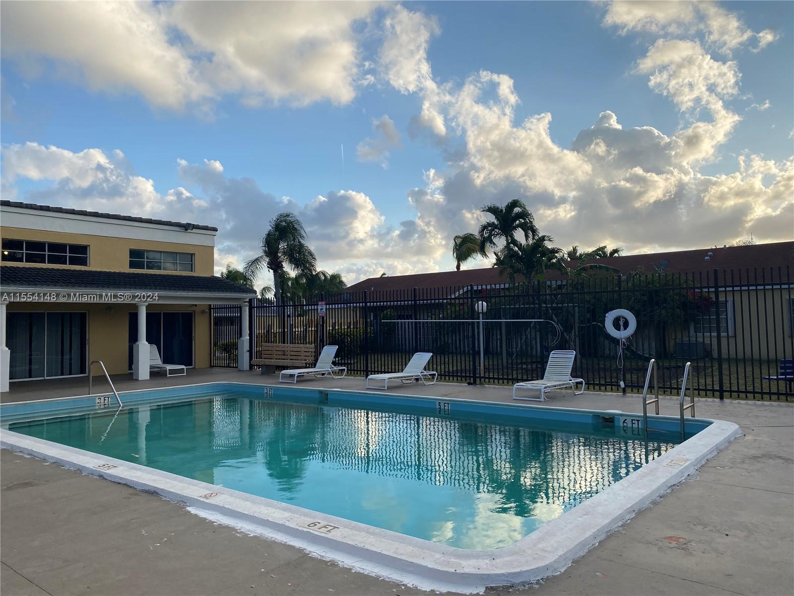 800 NE 212th Ter 3404, Miami, Florida 33179, 2 Bedrooms Bedrooms, ,2 BathroomsBathrooms,Residential,For Sale,800 NE 212th Ter 3404,A11554148