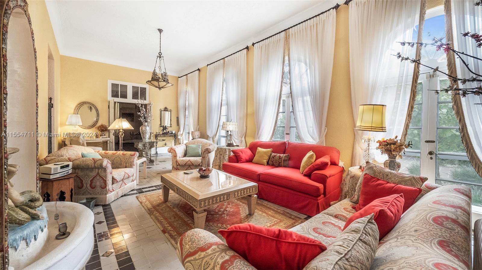 8447 E Dixie Hwy, Miami, Florida 33138, 6 Bedrooms Bedrooms, ,4 BathroomsBathrooms,Residential,For Sale,8447 E Dixie Hwy,A11554711