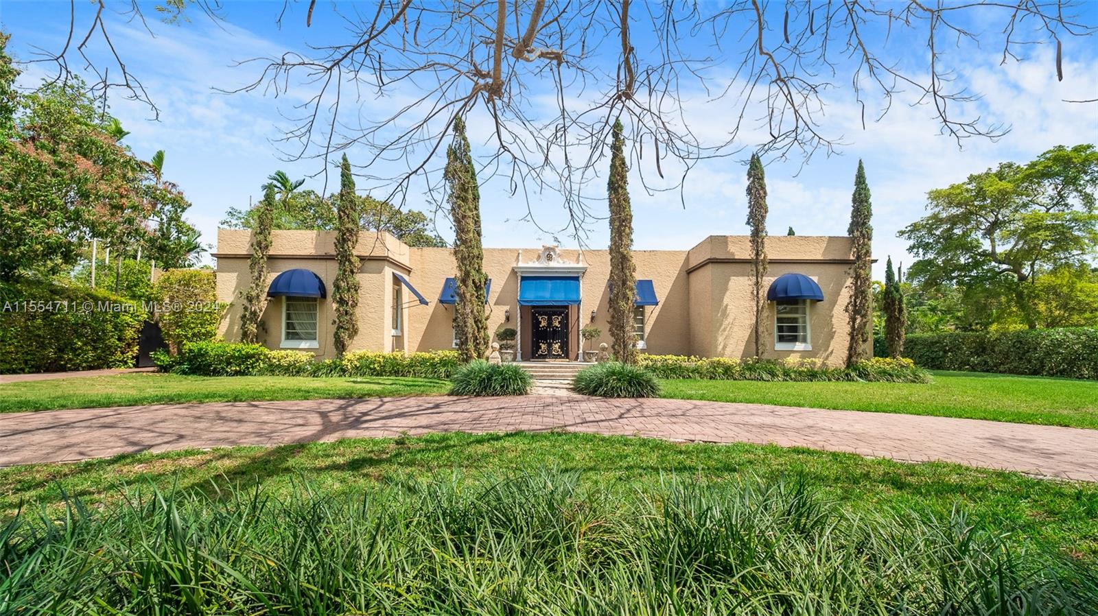 8447 E Dixie Hwy, Miami, Florida 33138, 6 Bedrooms Bedrooms, ,4 BathroomsBathrooms,Residential,For Sale,8447 E Dixie Hwy,A11554711