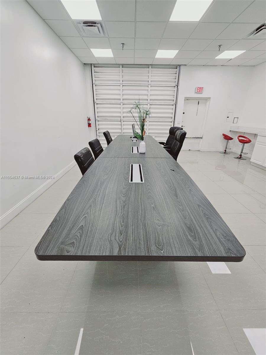 3399 NW 72nd Ave, Miami, Florida 33122, ,Businessopportunity,For Sale,3399 NW 72nd Ave,A11554637