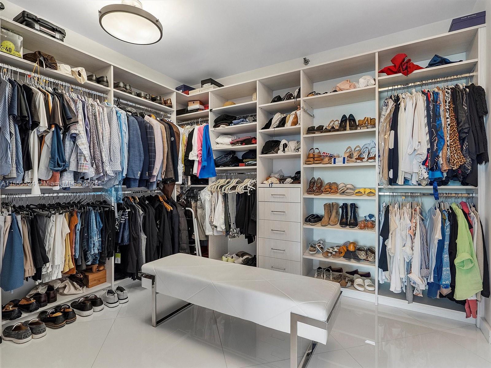 19500 Turnberry Way 18A, Aventura, Florida 33180, 2 Bedrooms Bedrooms, 7 Rooms Rooms,2 BathroomsBathrooms,Residential,For Sale,19500 Turnberry Way 18A,A11555524