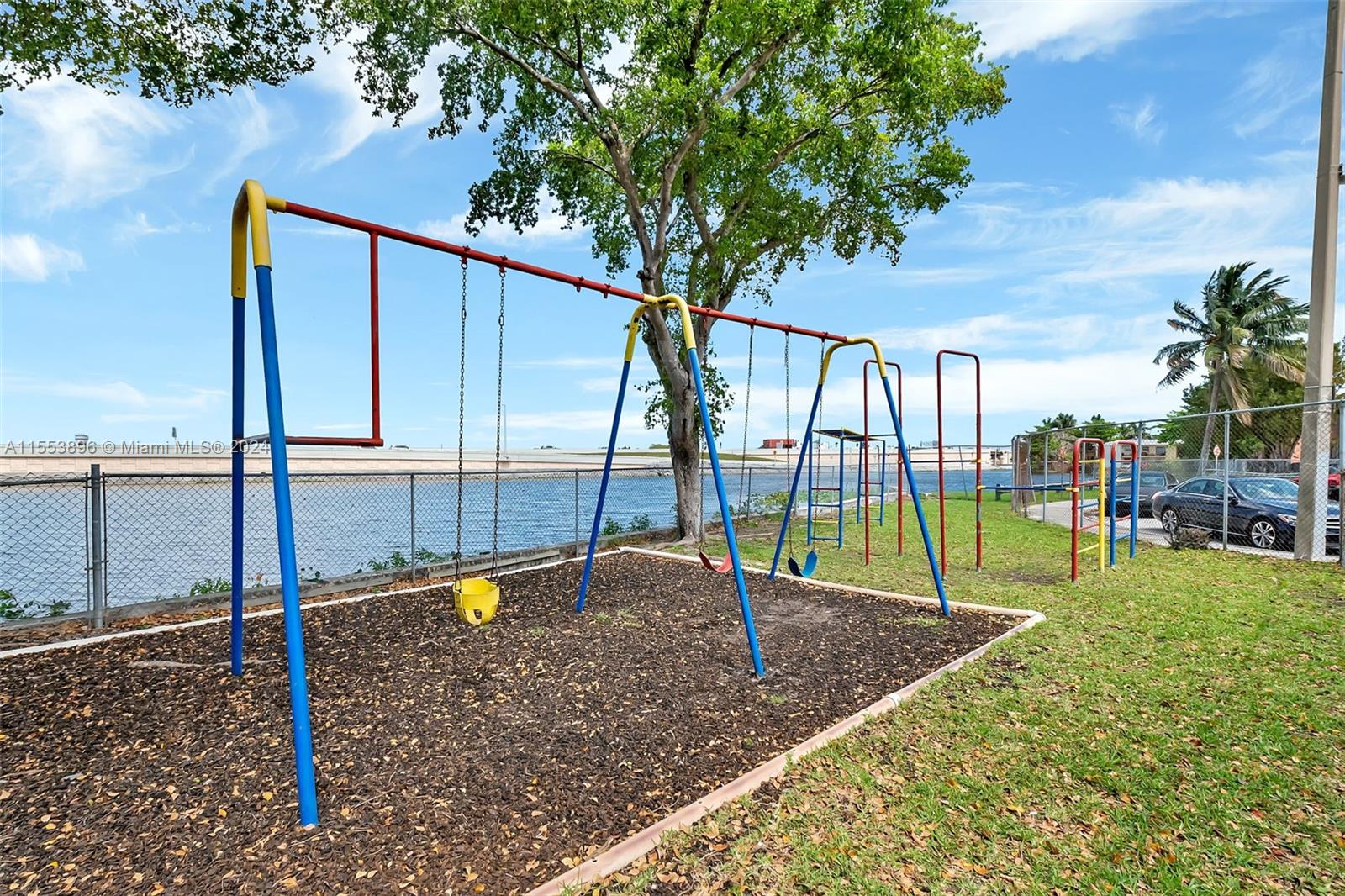 4709 NW 7th St 410-9, Miami, Florida 33126, 1 Bedroom Bedrooms, ,1 BathroomBathrooms,Residential,For Sale,4709 NW 7th St 410-9,A11553896