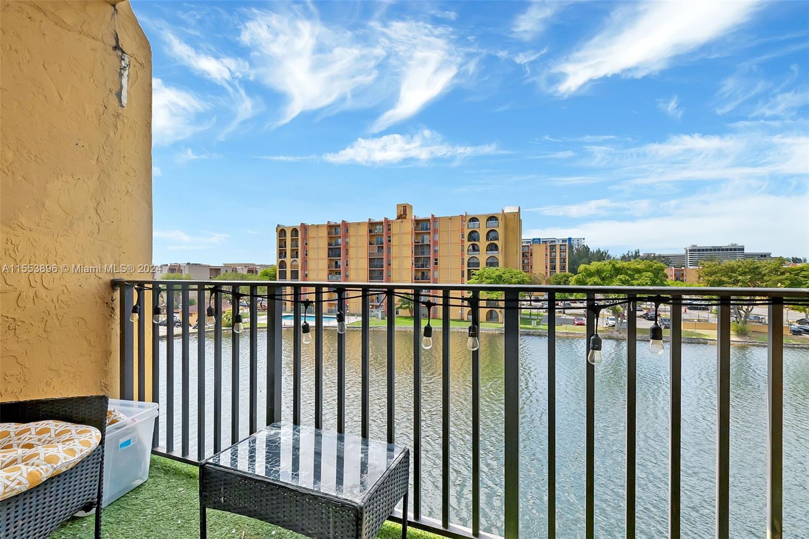 4709 NW 7th St 410-9, Miami, Florida 33126, 1 Bedroom Bedrooms, ,1 BathroomBathrooms,Residential,For Sale,4709 NW 7th St 410-9,A11553896