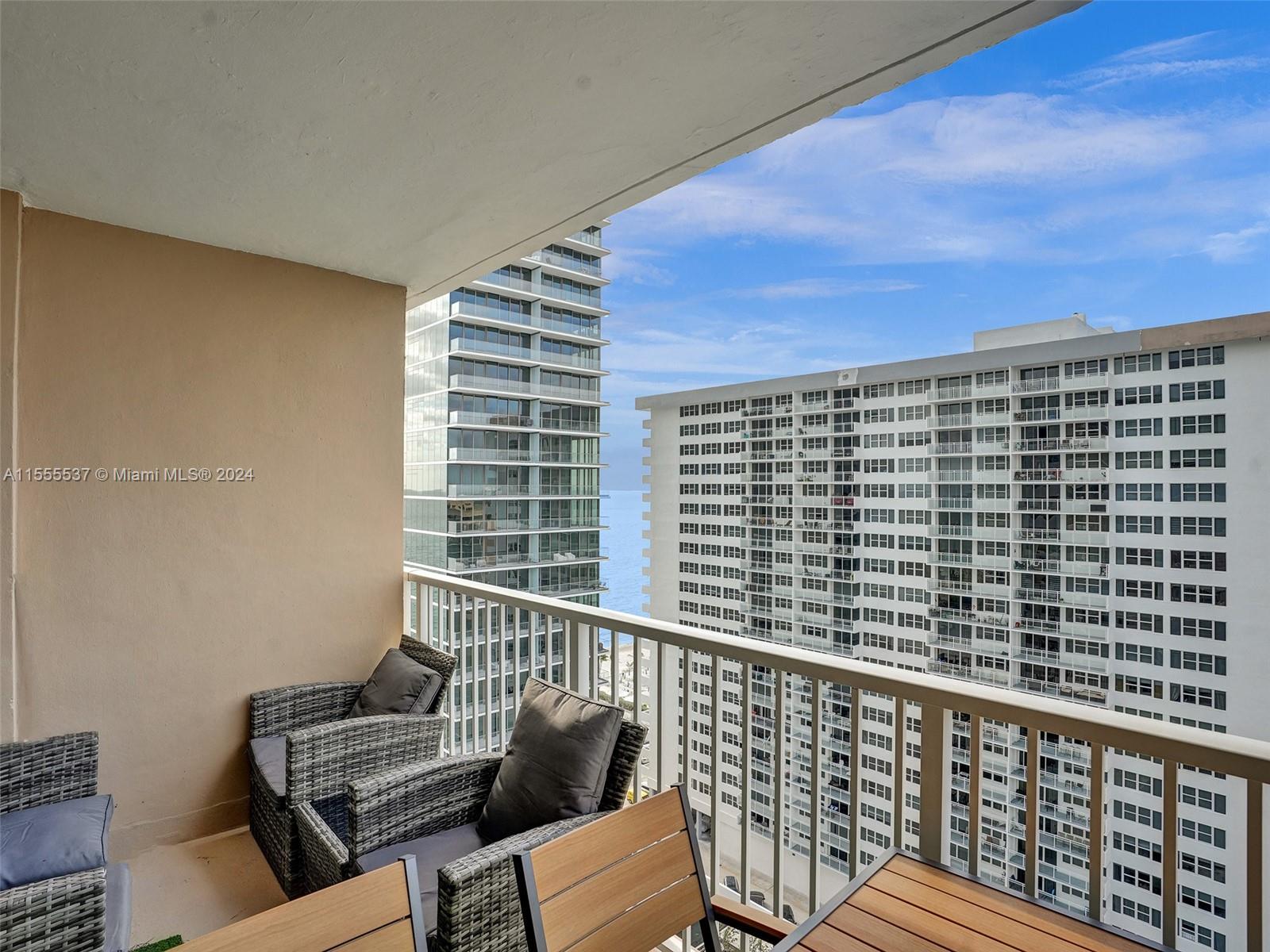 1980 S Ocean Dr 18J, Hallandale Beach, Florida 33009, 2 Bedrooms Bedrooms, ,2 BathroomsBathrooms,Residential,For Sale,1980 S Ocean Dr 18J,A11555537