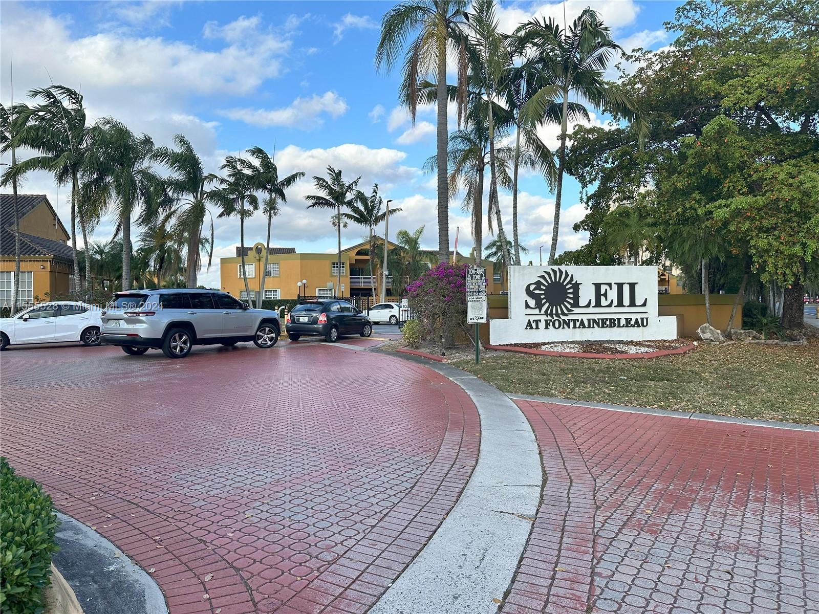 9715 Fontainebleau Blvd E307, Miami, Florida 33172, 2 Bedrooms Bedrooms, ,1 BathroomBathrooms,Residential,For Sale,9715 Fontainebleau Blvd E307,A11555528