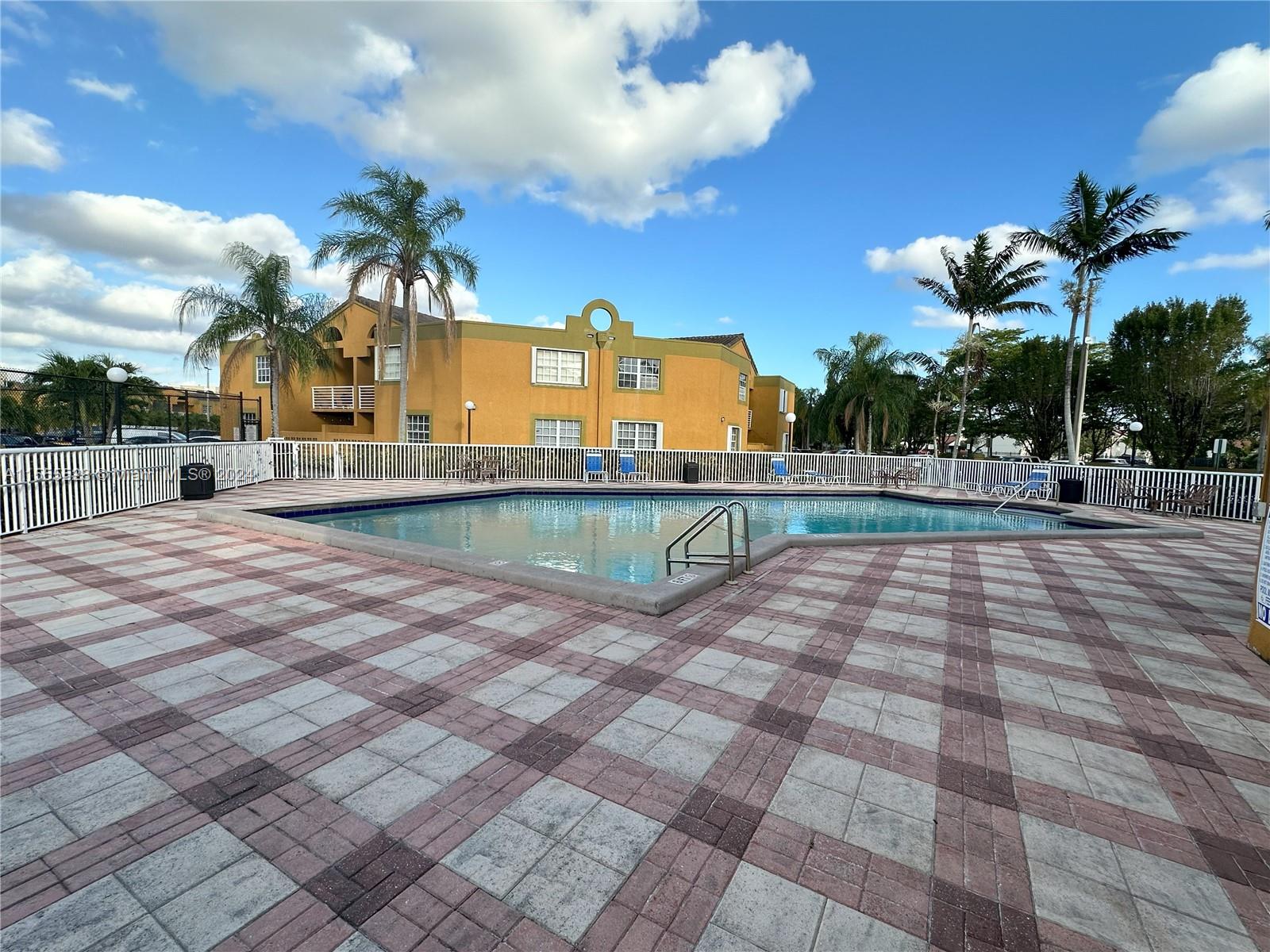 9715 Fontainebleau Blvd E307, Miami, Florida 33172, 2 Bedrooms Bedrooms, ,1 BathroomBathrooms,Residential,For Sale,9715 Fontainebleau Blvd E307,A11555528