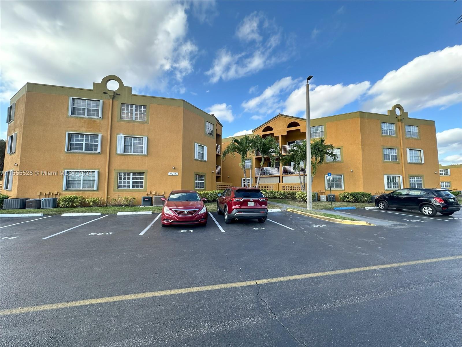 9715 Fontainebleau Blvd E307, Miami, Florida 33172, 2 Bedrooms Bedrooms, ,1 BathroomBathrooms,Residential,For Sale,9715 Fontainebleau Blvd E307,A11555528