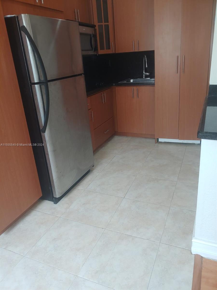 7928 Harding Ave 8, Miami Beach, Florida 33141, 1 Bedroom Bedrooms, ,1 BathroomBathrooms,Residential,For Sale,7928 Harding Ave 8,A11555549