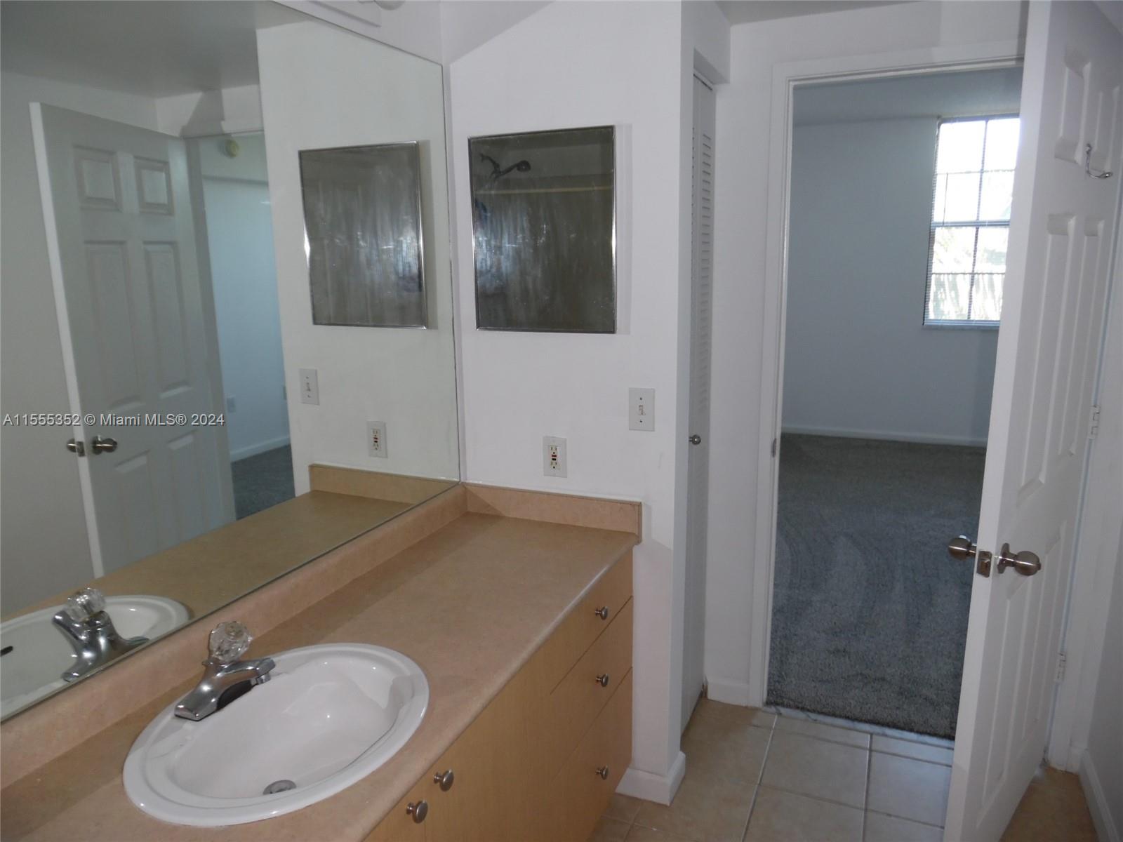 1919 Van Buren St 516A, Hollywood, Florida 33020, 1 Bedroom Bedrooms, ,1 BathroomBathrooms,Residential,For Sale,1919 Van Buren St 516A,A11555352