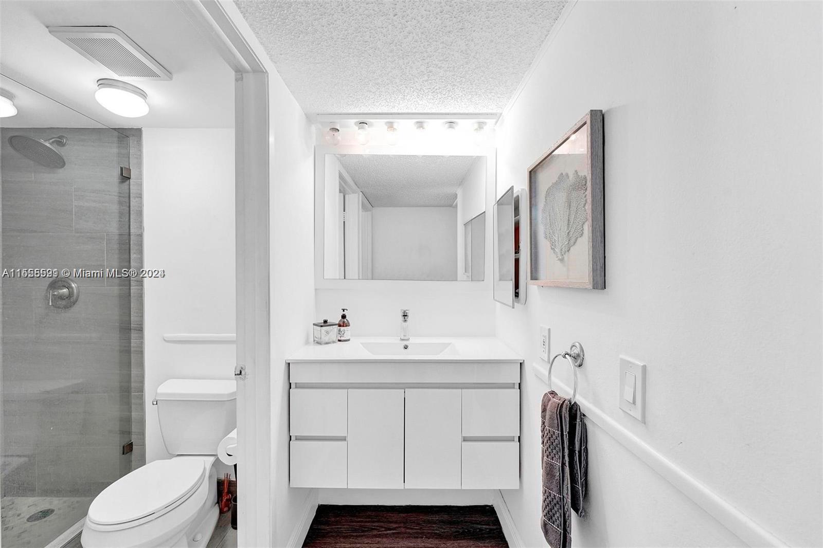 1840 Jefferson Ave 302, Miami Beach, Florida 33139, 3 Bedrooms Bedrooms, ,2 BathroomsBathrooms,Residential,For Sale,1840 Jefferson Ave 302,A11555591