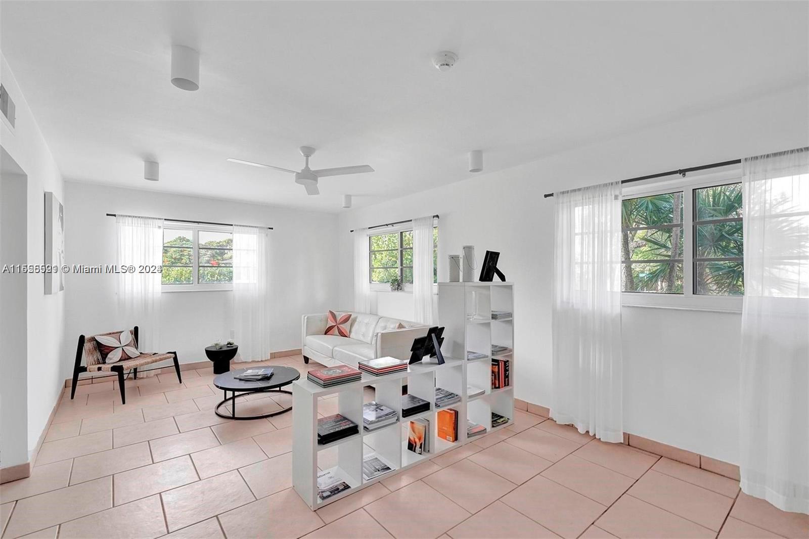 1840 Jefferson Ave 302, Miami Beach, Florida 33139, 3 Bedrooms Bedrooms, ,2 BathroomsBathrooms,Residential,For Sale,1840 Jefferson Ave 302,A11555591