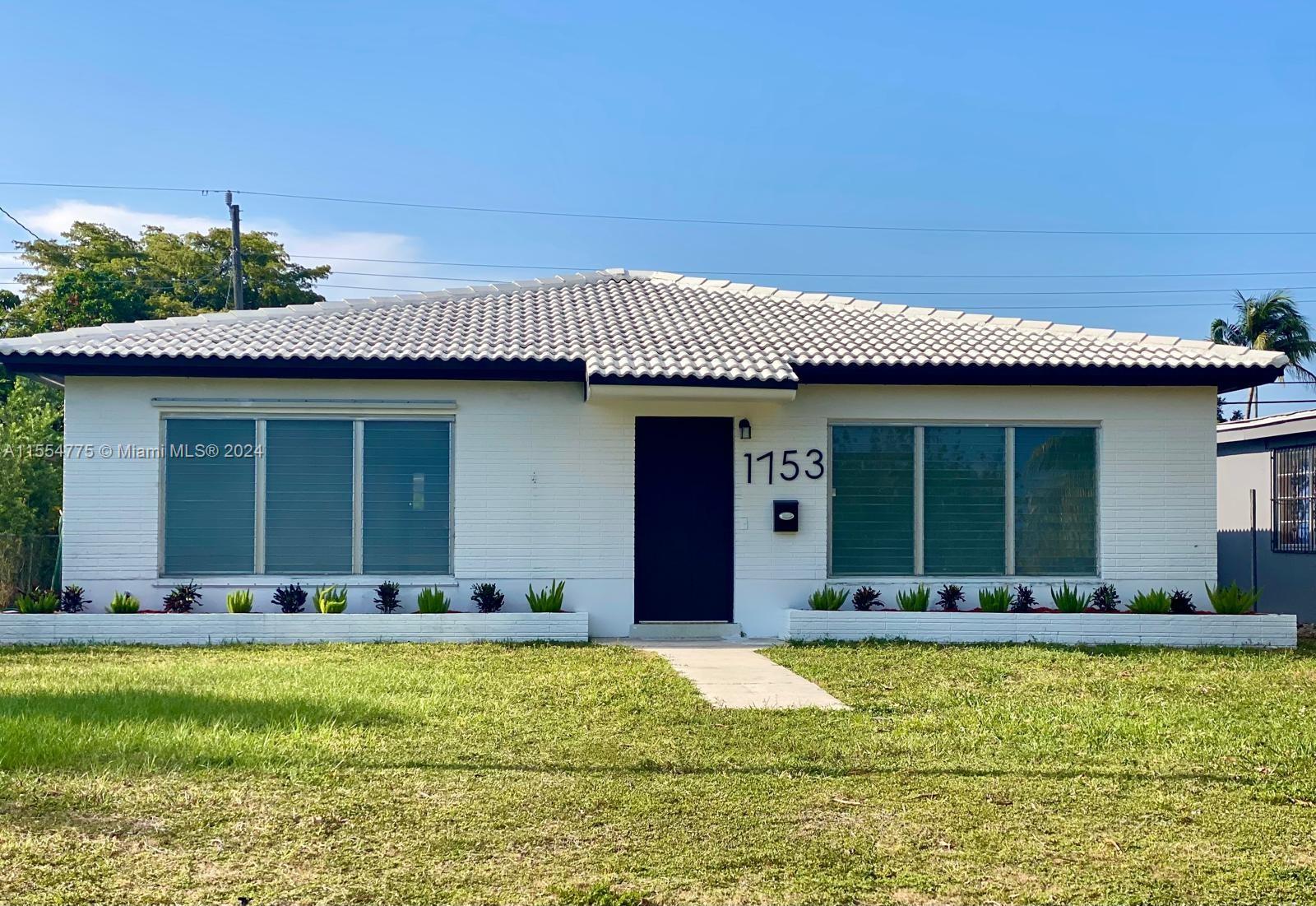 North Miami Beach, Florida 33162, 3 Bedrooms Bedrooms, ,2 BathroomsBathrooms,Residential,For Sale,A11554775