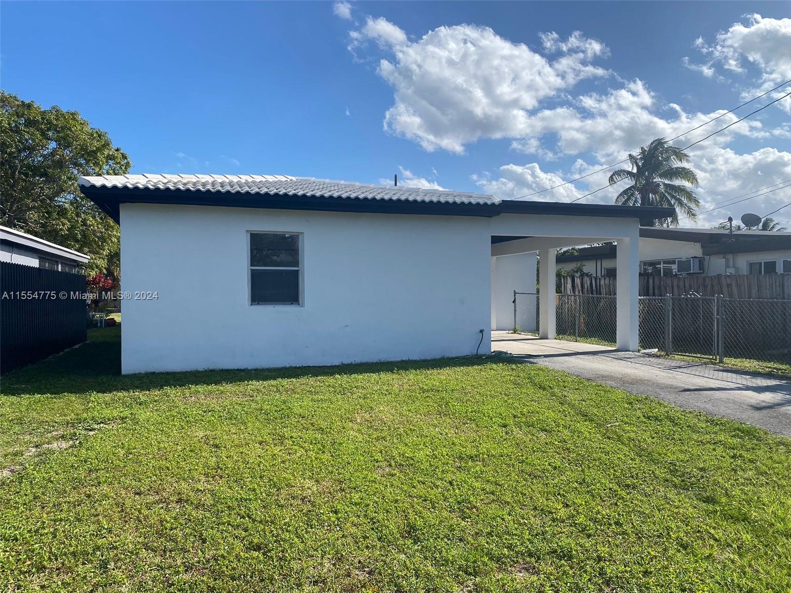 North Miami Beach, Florida 33162, 3 Bedrooms Bedrooms, ,2 BathroomsBathrooms,Residential,For Sale,A11554775