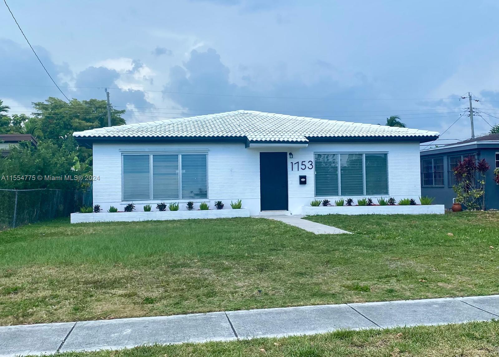 North Miami Beach, Florida 33162, 3 Bedrooms Bedrooms, ,2 BathroomsBathrooms,Residential,For Sale,A11554775