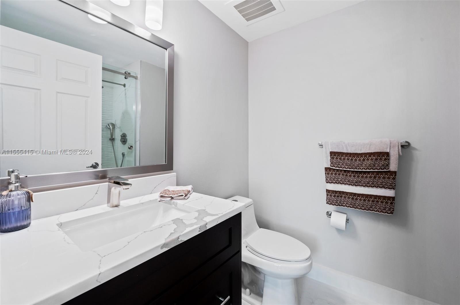 1300 Ponce De Leon Blvd 403, Coral Gables, Florida 33134, 2 Bedrooms Bedrooms, ,3 BathroomsBathrooms,Residential,For Sale,1300 Ponce De Leon Blvd 403,A11555415