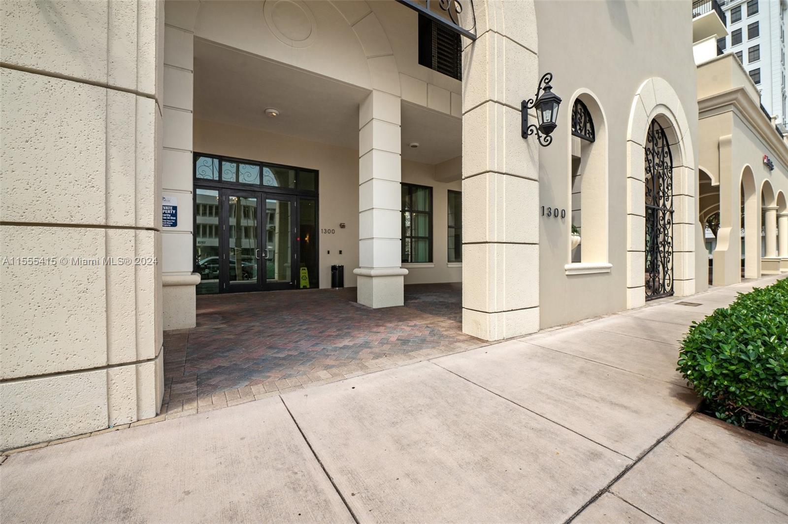 1300 Ponce De Leon Blvd 403, Coral Gables, Florida 33134, 2 Bedrooms Bedrooms, ,3 BathroomsBathrooms,Residential,For Sale,1300 Ponce De Leon Blvd 403,A11555415