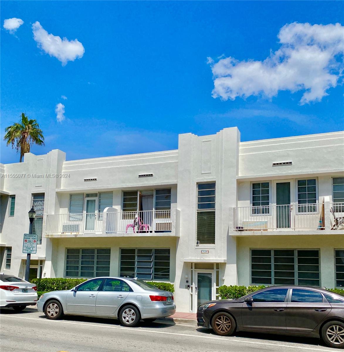 737 11th St 6, Miami Beach, Florida 33139, ,1 BathroomBathrooms,Residential,For Sale,737 11th St 6,A11555077