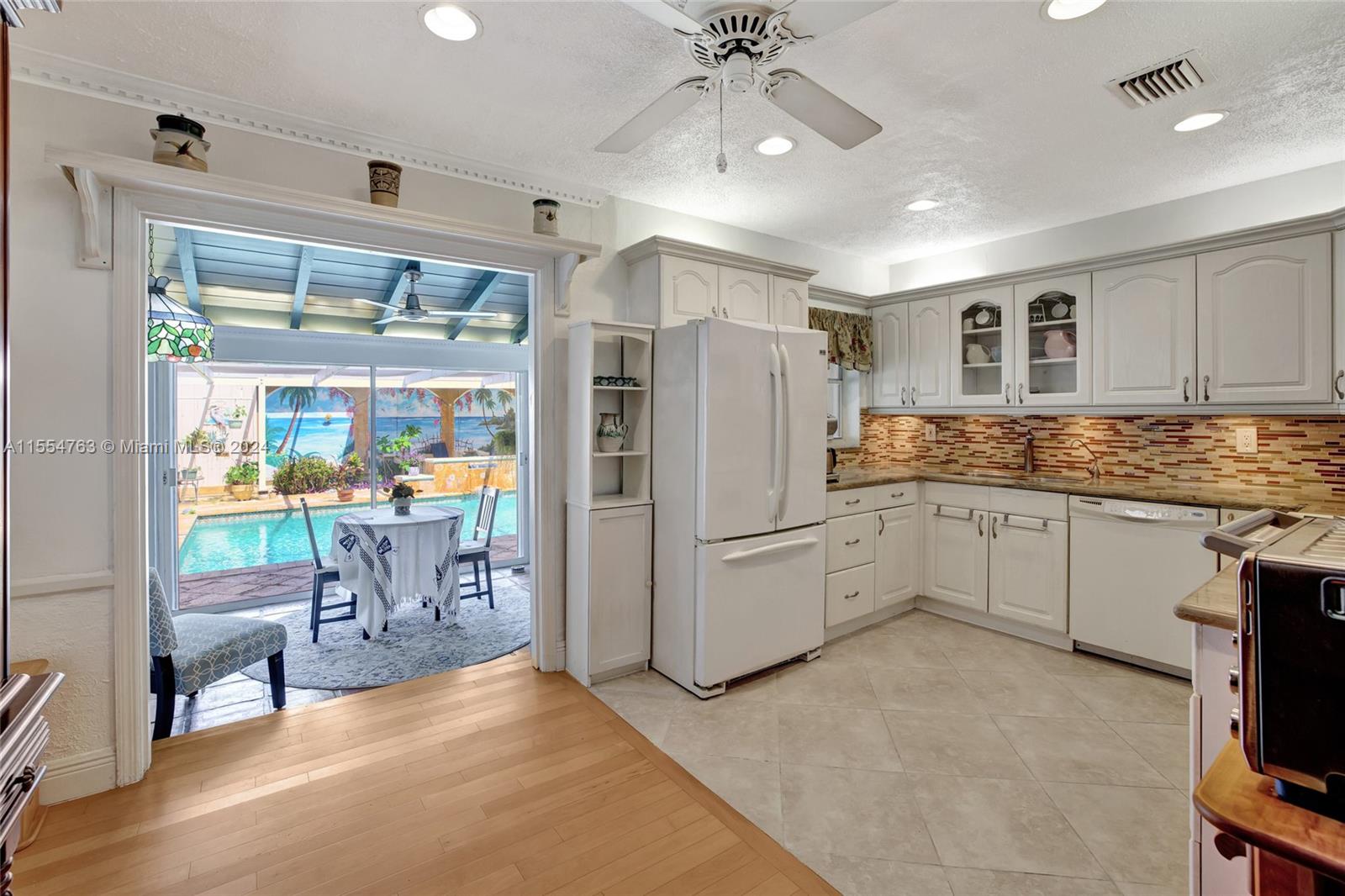 1411 Fletcher St, Hollywood, Florida 33020, 3 Bedrooms Bedrooms, ,2 BathroomsBathrooms,Residential,For Sale,1411 Fletcher St,A11554763