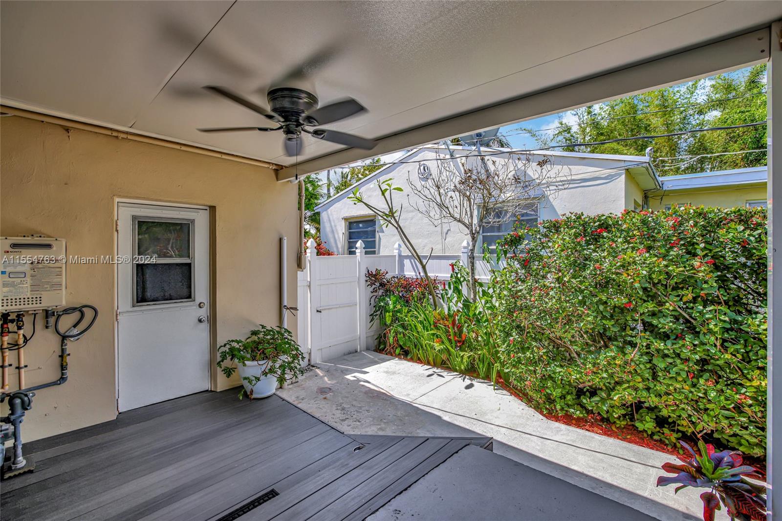 1411 Fletcher St, Hollywood, Florida 33020, 3 Bedrooms Bedrooms, ,2 BathroomsBathrooms,Residential,For Sale,1411 Fletcher St,A11554763