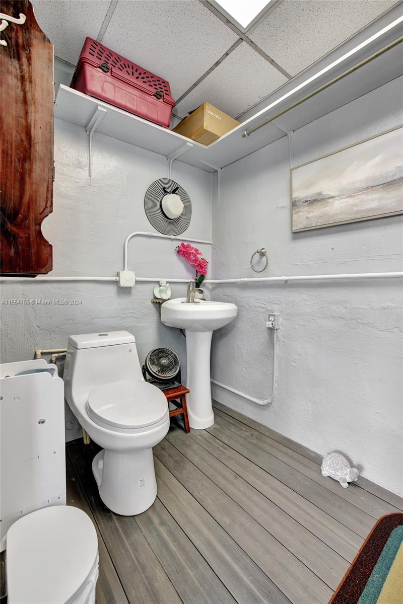 1411 Fletcher St, Hollywood, Florida 33020, 3 Bedrooms Bedrooms, ,2 BathroomsBathrooms,Residential,For Sale,1411 Fletcher St,A11554763