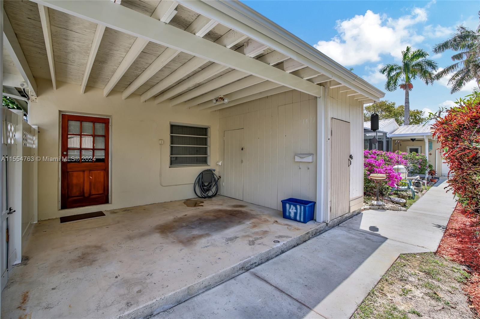 1411 Fletcher St, Hollywood, Florida 33020, 3 Bedrooms Bedrooms, ,2 BathroomsBathrooms,Residential,For Sale,1411 Fletcher St,A11554763