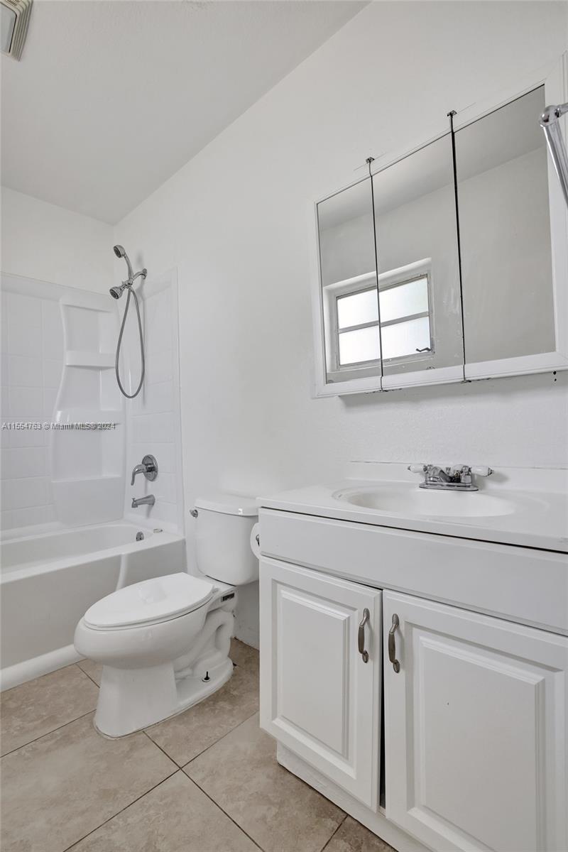 1411 Fletcher St, Hollywood, Florida 33020, 3 Bedrooms Bedrooms, ,2 BathroomsBathrooms,Residential,For Sale,1411 Fletcher St,A11554763