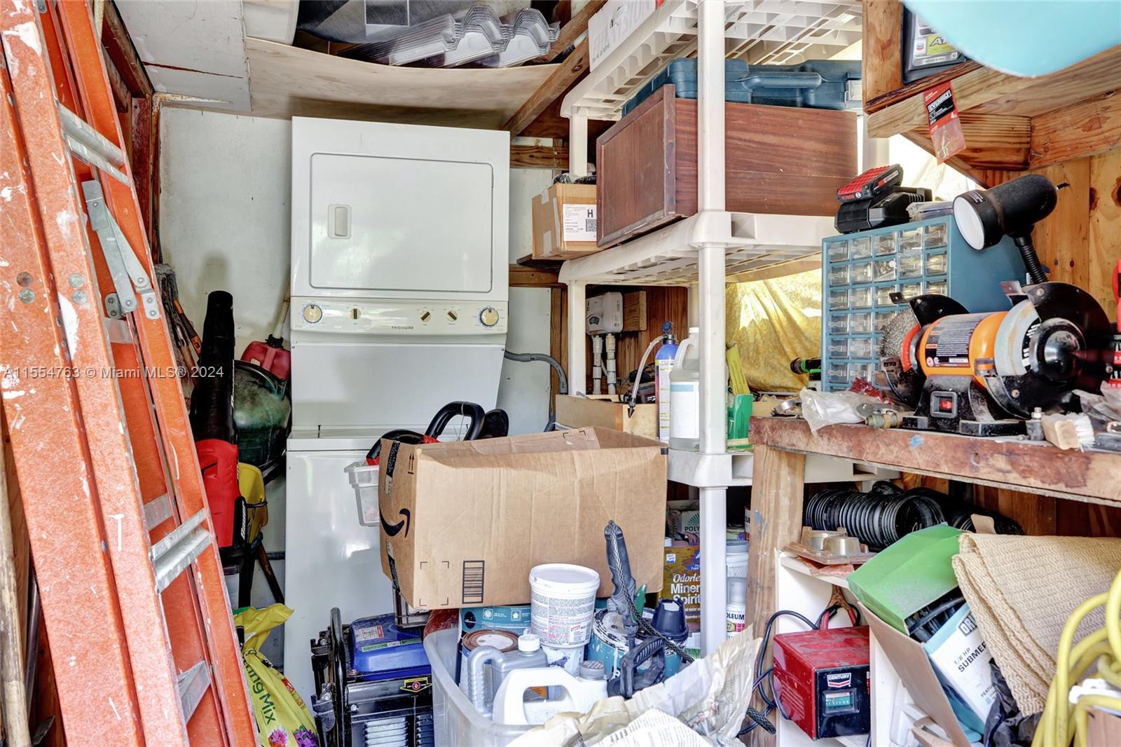 1411 Fletcher St, Hollywood, Florida 33020, 3 Bedrooms Bedrooms, ,2 BathroomsBathrooms,Residential,For Sale,1411 Fletcher St,A11554763