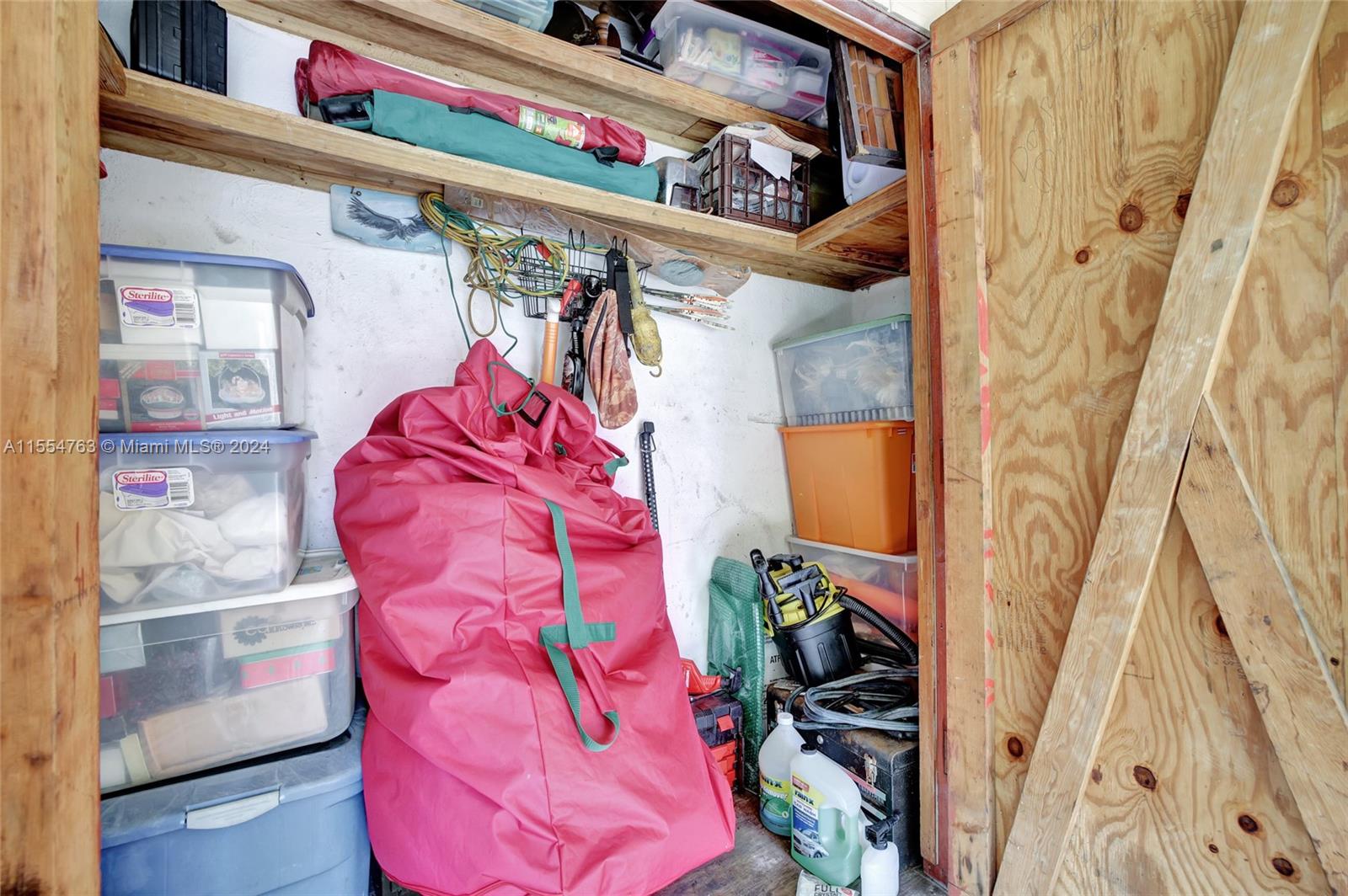 1411 Fletcher St, Hollywood, Florida 33020, 3 Bedrooms Bedrooms, ,2 BathroomsBathrooms,Residential,For Sale,1411 Fletcher St,A11554763