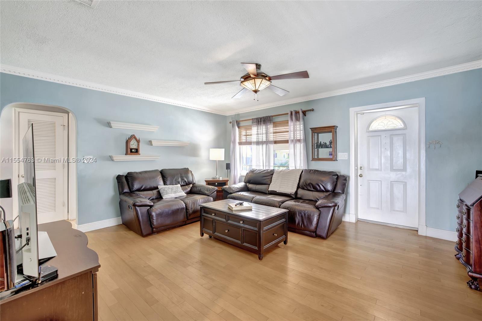 1411 Fletcher St, Hollywood, Florida 33020, 3 Bedrooms Bedrooms, ,2 BathroomsBathrooms,Residential,For Sale,1411 Fletcher St,A11554763