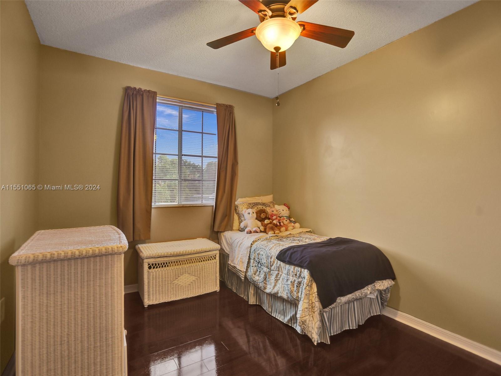 Listing Photo 22