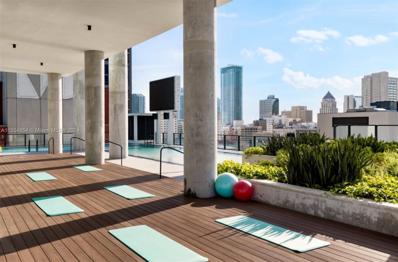 398 NE 5th St 1419, Miami, Florida 33132, 1 Bedroom Bedrooms, ,1 BathroomBathrooms,Residential,For Sale,398 NE 5th St 1419,A11554854